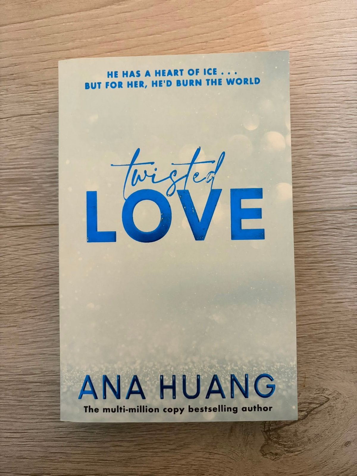 4-delige boekenreeks: Twisted Love, Hate, Lies, Games, Ophalen, Zo goed als nieuw, Europa overig