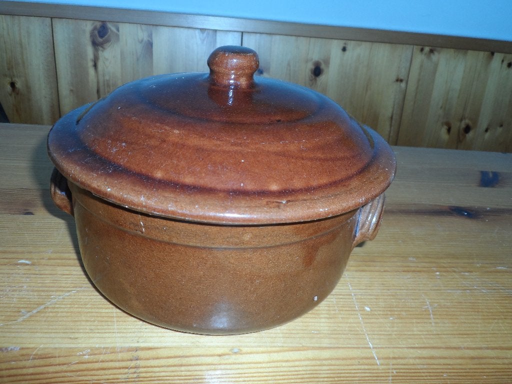 Ovenschaal - digoin france /  ovenschaal met 1 handvat, Ophalen of Verzenden, Steen/keramiek, Bruin, Overige typen