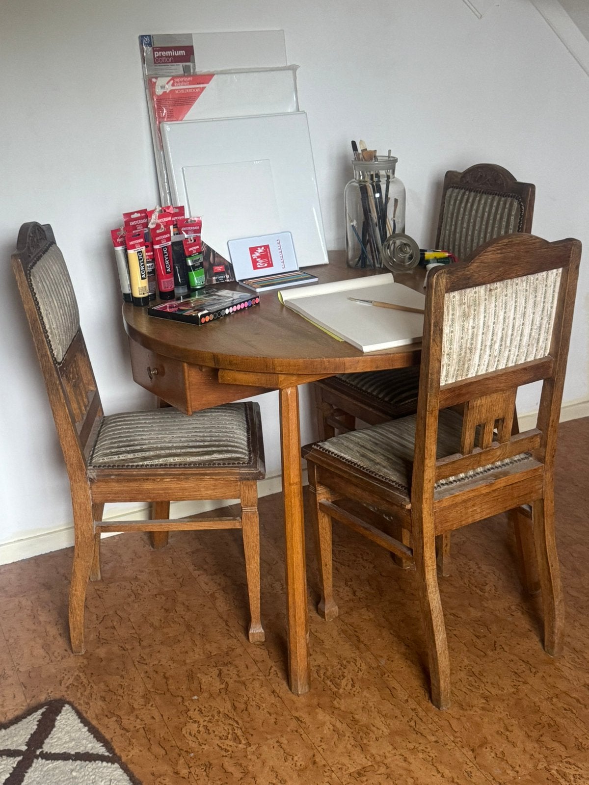 Charmante Antieke Houten Eethoek / Tekentafel met 3 Stoelen, Ophalen, Gebruikt, Minder dan 4 stoelen