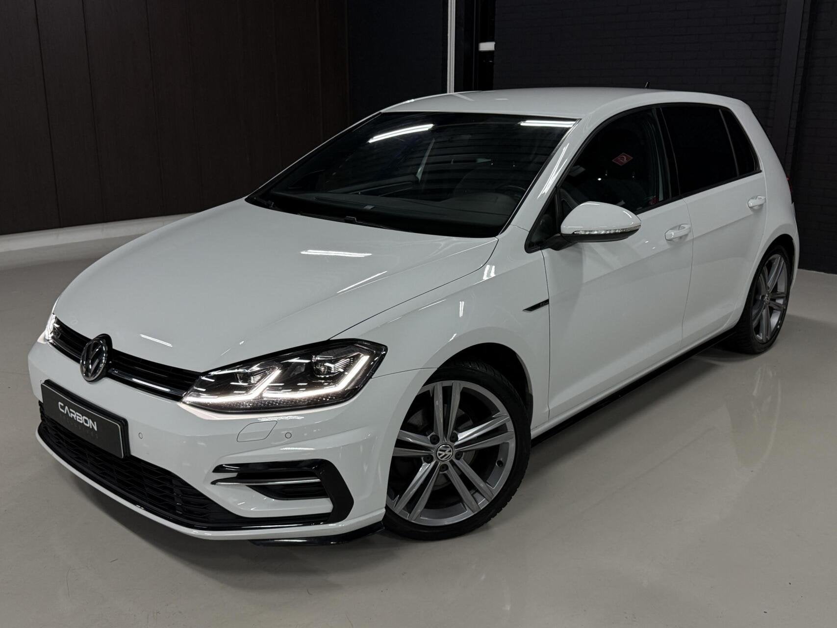 Volkswagen Golf 1.4 TSI 2x R-Line|Dyn|Virtual|Carplay|Camera, Gebruikt, Euro 6, 4 cilinders, Wit