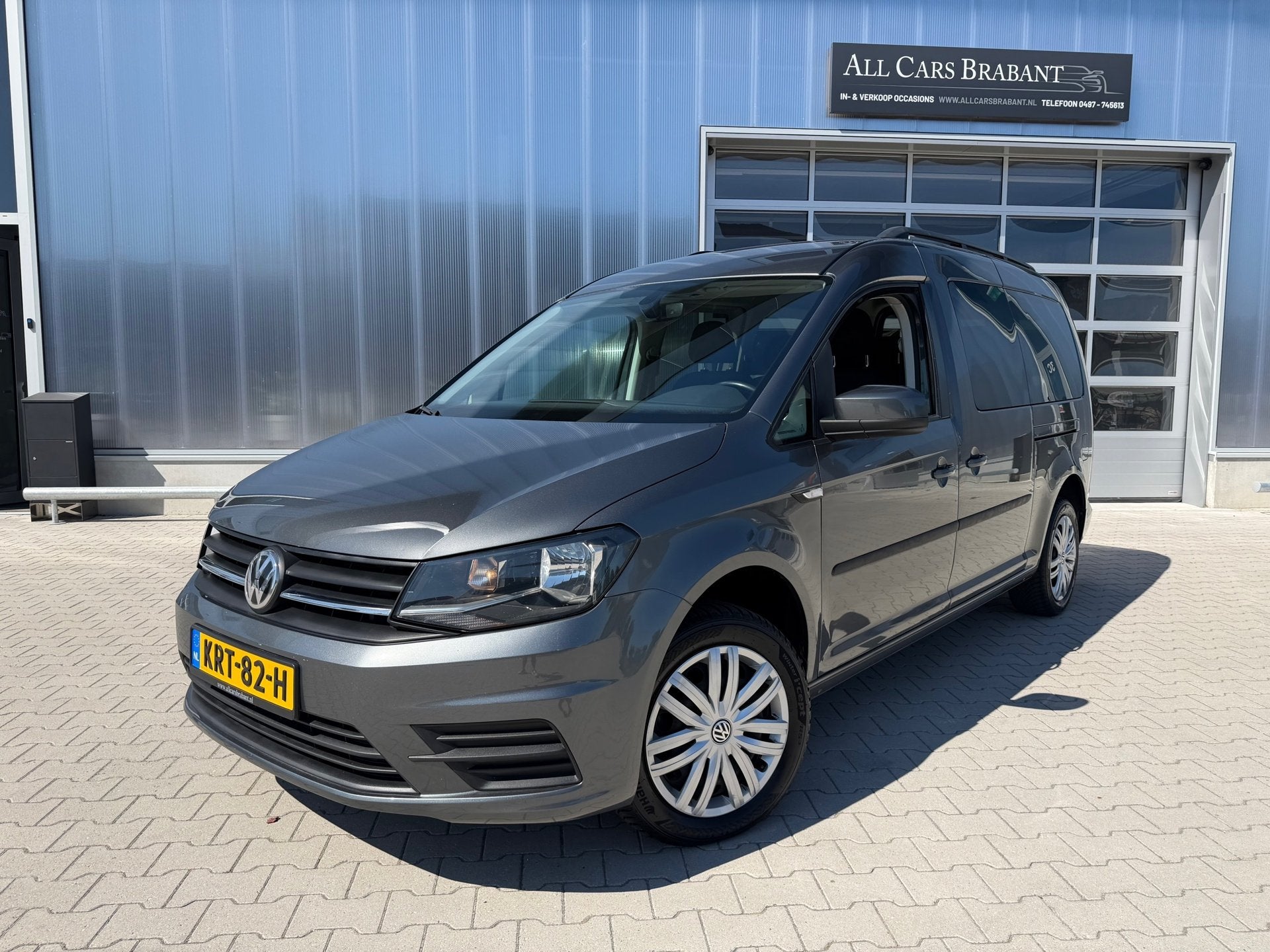 Volkswagen Caddy Maxi 1.4 TSI 7 persoons / 1e eigenaar / nav, Voorwielaandrijving, Gebruikt, Zwart, 4 cilinders