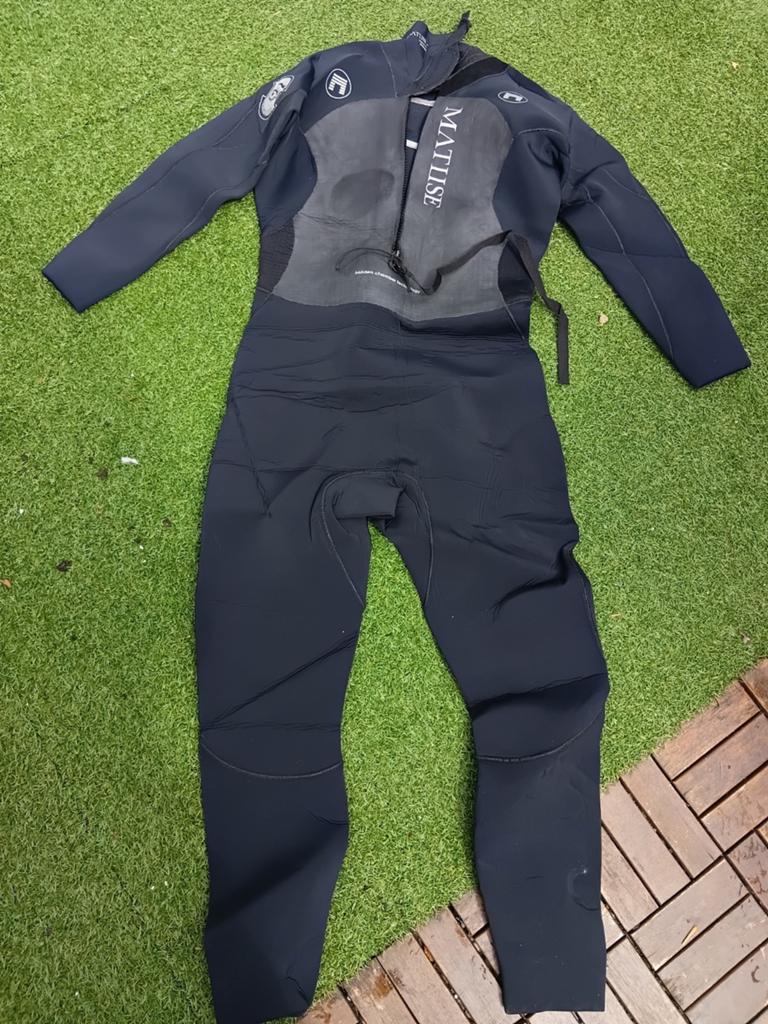 Wet-suite surfpak, Watersport en Boten, Watersportkleding, Wetsuit, Gebruikt, Ophalen of Verzenden, Matuse