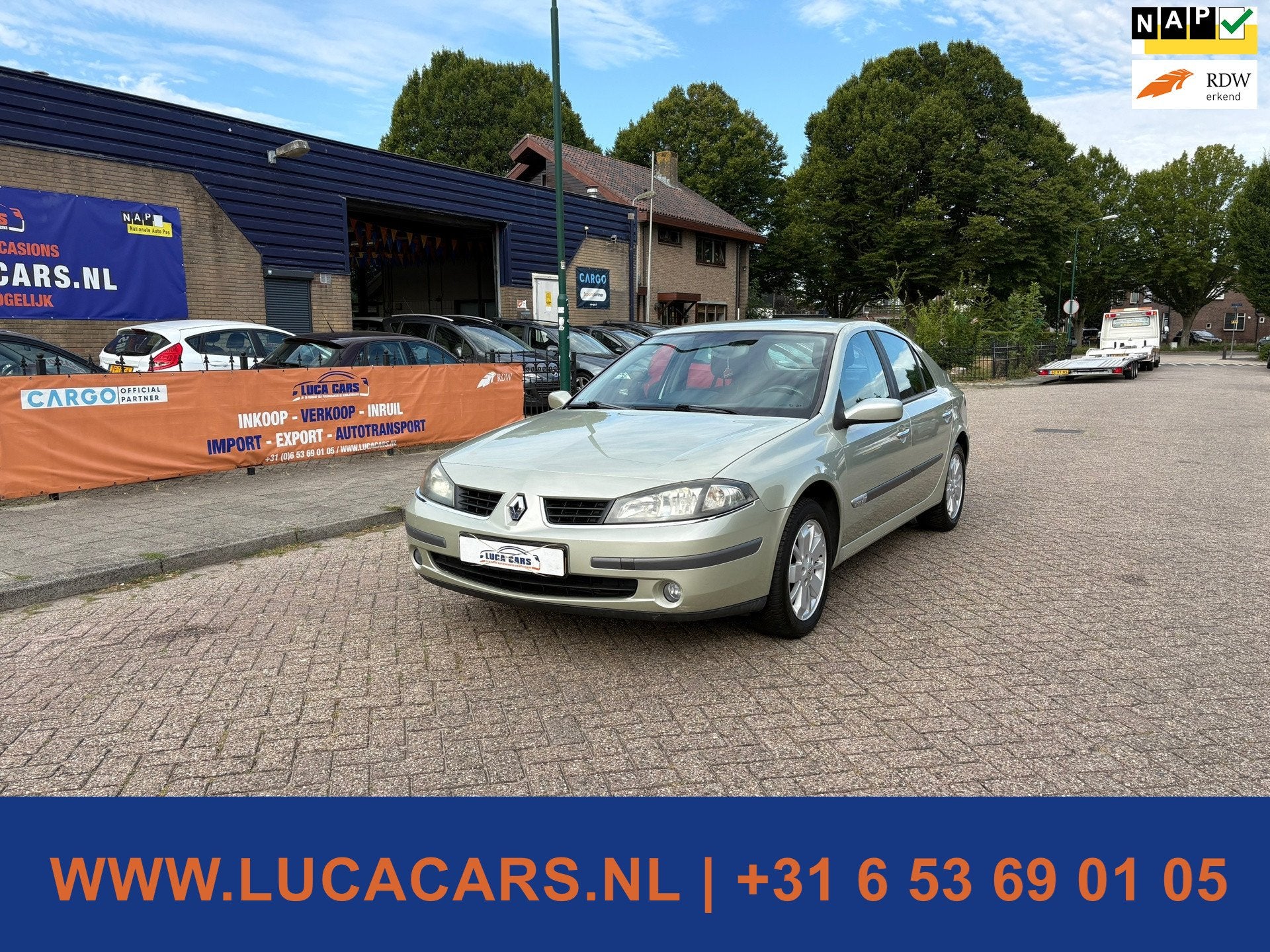 Renault Laguna 2.0-16V Tech Line Aut Navi NIEUWE APK!, Auto's, Renault, 135 pk, Gebruikt, 4 cilinders, 1290 kg