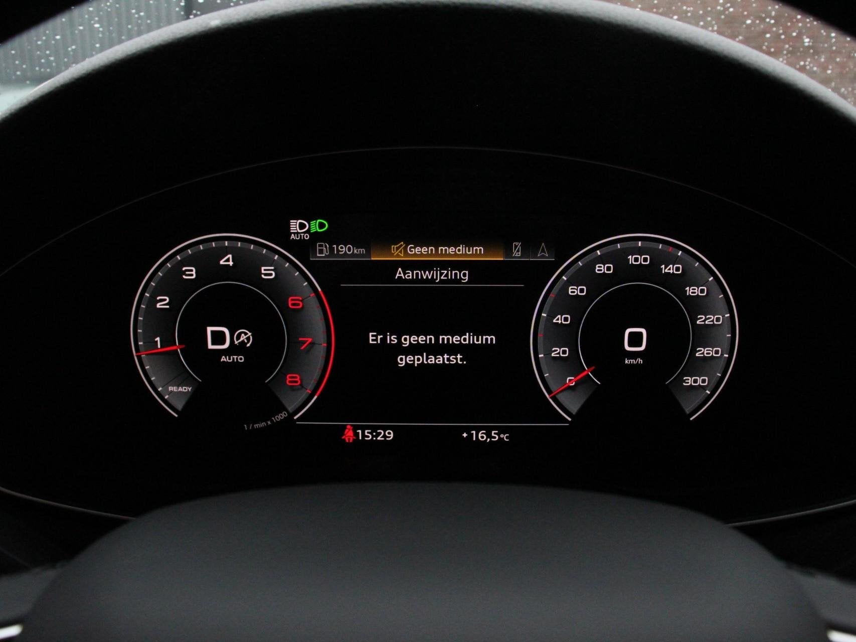 Audi A4 Avant 40 TFSI 205pk Automaat S Line Plus Navigatie C, Auto's, Gebruikt, Euro 6, 4 cilinders, 1984 cc