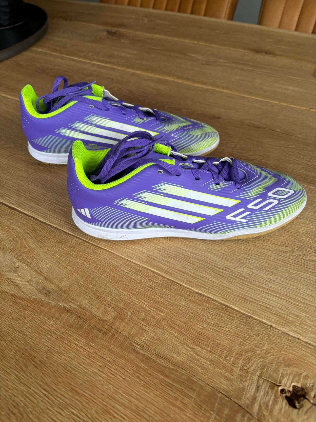 F50 futsal schoenen maat 38, Sport en Fitness, Maat XS of kleiner, Schoenen, Ophalen of Verzenden, Zo goed als nieuw