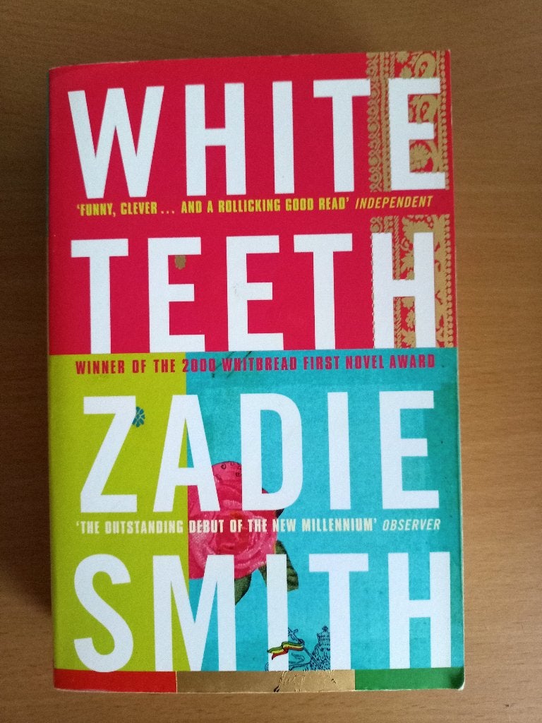 Zadie Smith — White Teeth, Ophalen of Verzenden, Gelezen, Zadie Smith