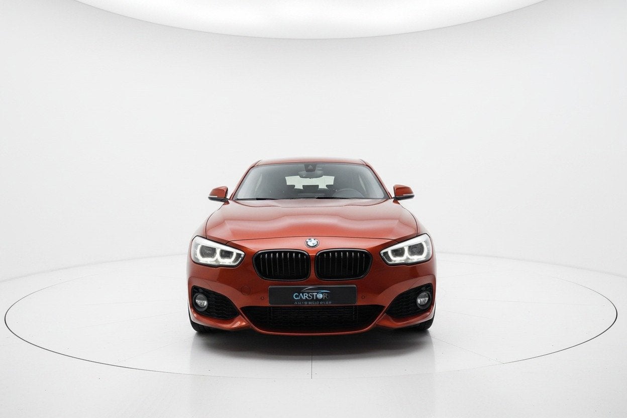 BMW 1-serie 118i M SPORT PDC LEER STOELVERWARMING NAP, Auto's, Overige kleuren, Bedrijf, 650 kg, 3 cilinders