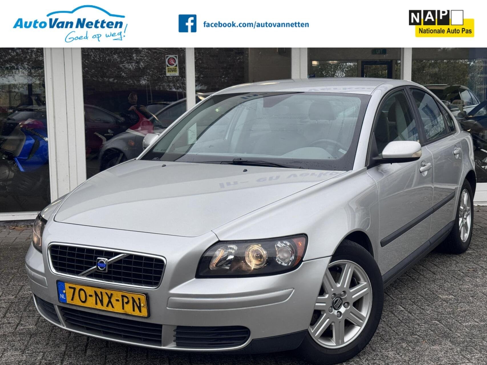 Volvo S40 2.4i 5 cilinder Automaat, Elite,LPG/G3, Auto's, Gebruikt, 700 kg, Leder en Stof, 2435 cc