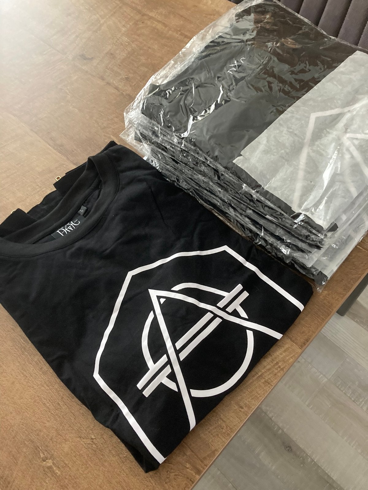 T-Shirts DJ Don Diablo  Nieuw in verpakking Maat M/L zwart, Ophalen of Verzenden, Nieuw, Zwart