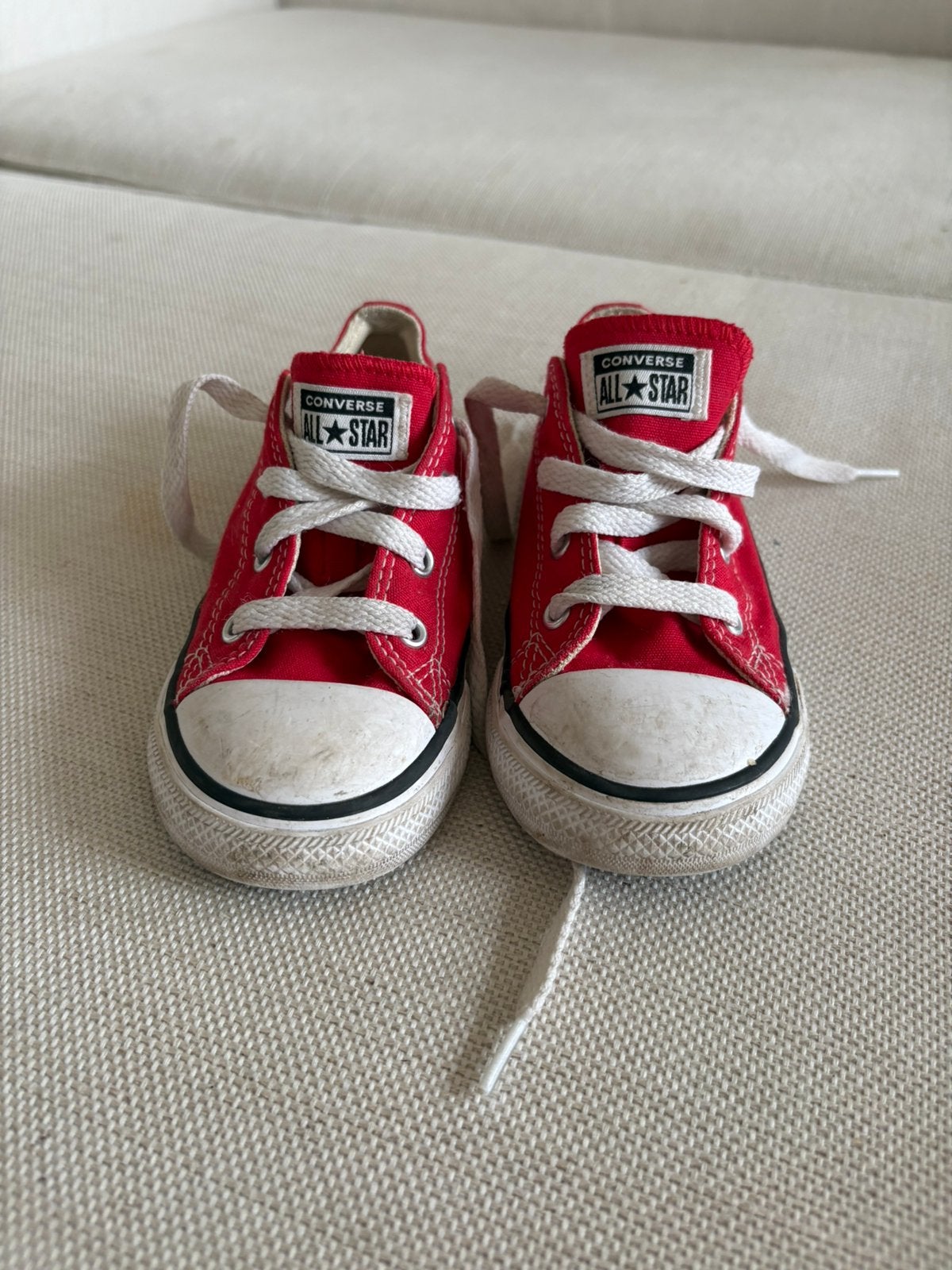 Rode All Star Converse kindersneakers maat 25, Ophalen of Verzenden, Zo goed als nieuw, Jongetje of Meisje, Schoentjes