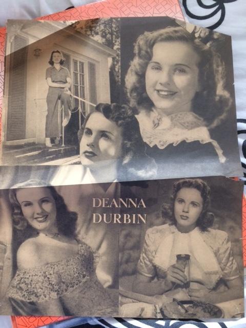 pagina met foto's van Deanna Durbin, Verzamelen, Ophalen of Verzenden, Gebruikt, Boek, Tijdschrift of Artikel
