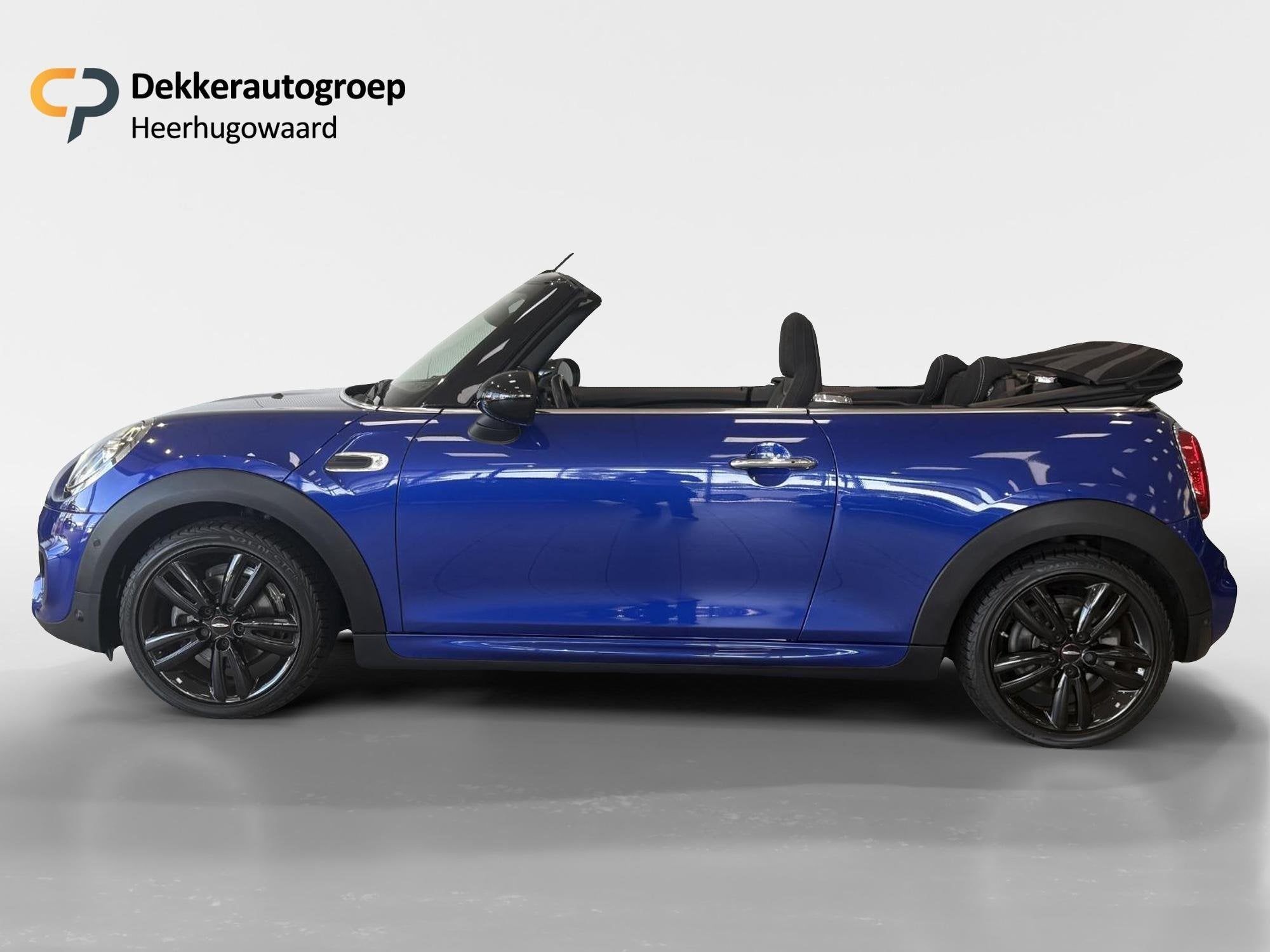 MINI Cabrio 1.5 Cooper JCW-line, Auto's, Mini, Voorwielaandrijving, Gebruikt, Cabriolet, Origineel Nederlands