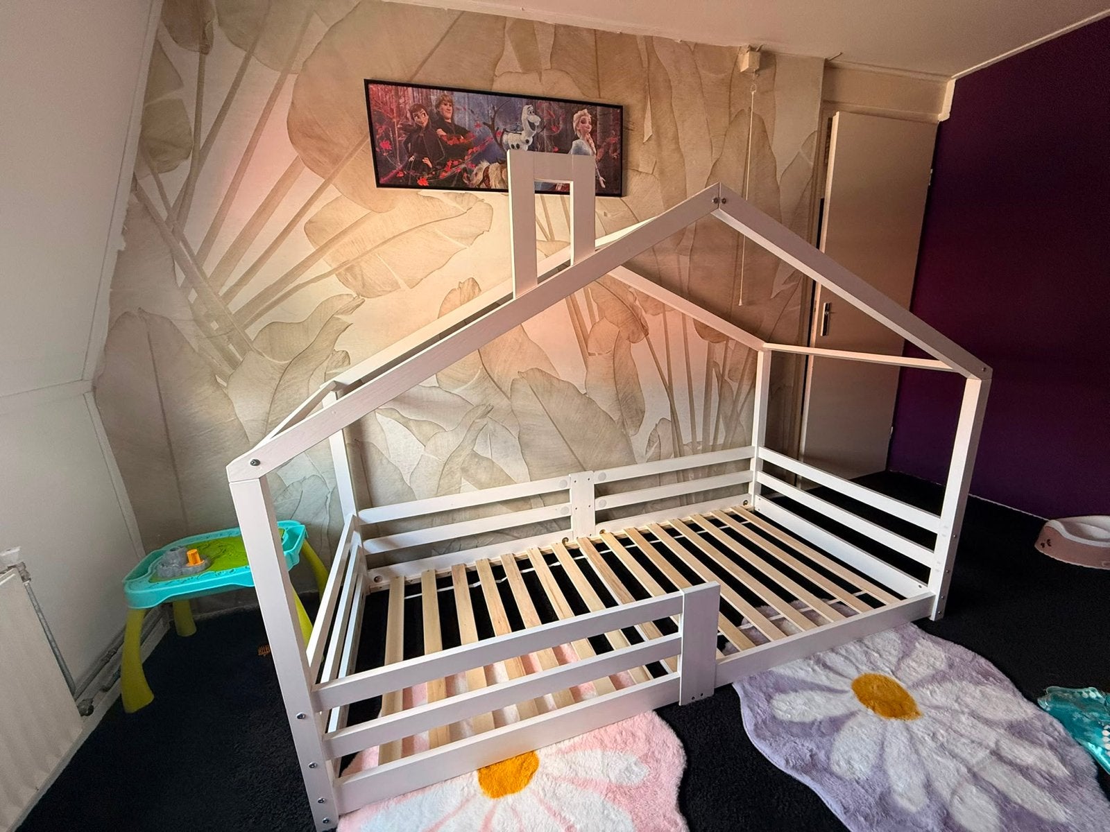 Huisbed kinderbed wit met lattenbodem, Ophalen, 85 tot 100 cm, Gebruikt, Lattenbodem