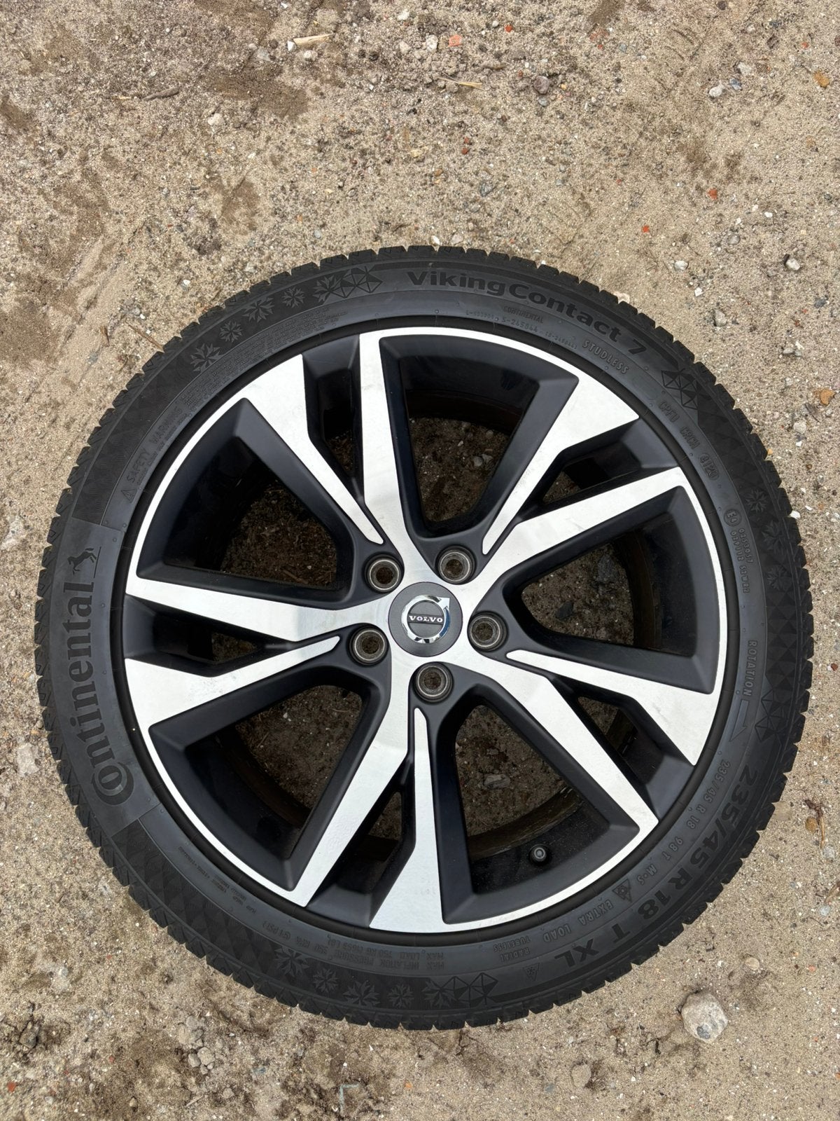 Winterset 18 inch origineel Volvo V60, Auto-onderdelen, Banden en Velgen, Banden en Velgen, Winterbanden, 18 inch, 235 mm, Personenwagen