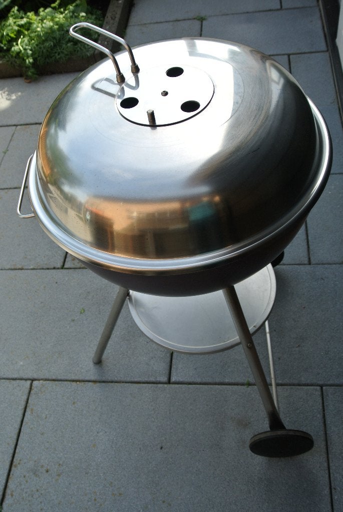 Weber Kogelbarbecue met deksel en wielen, Ophalen, Gebruikt, Weber