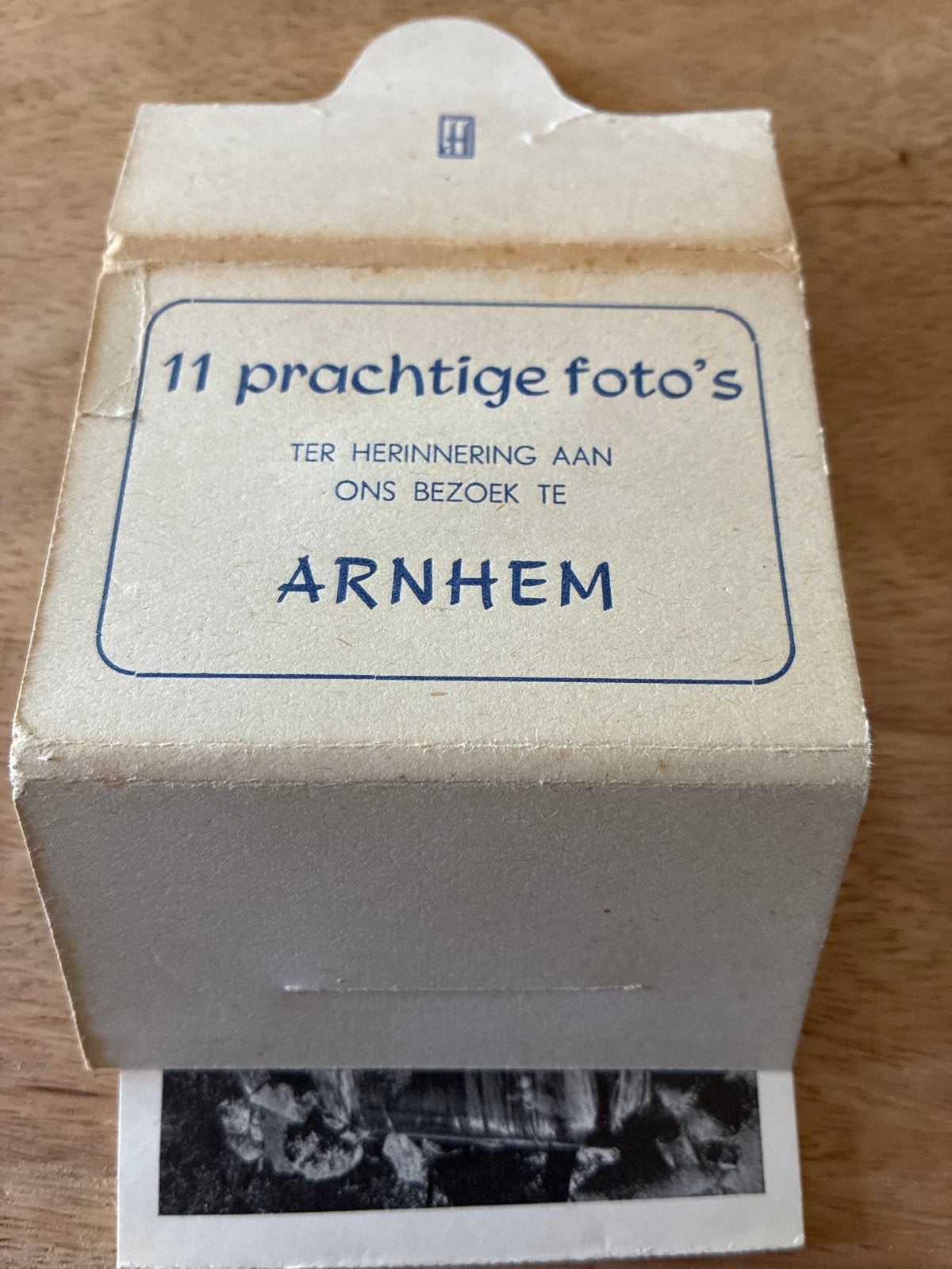 Vintage fotomapje Arnhem - 11 prachtige foto's, Verzamelen, Foto's en Prenten, Foto, Ophalen of Verzenden, Zo goed als nieuw, Gebouw