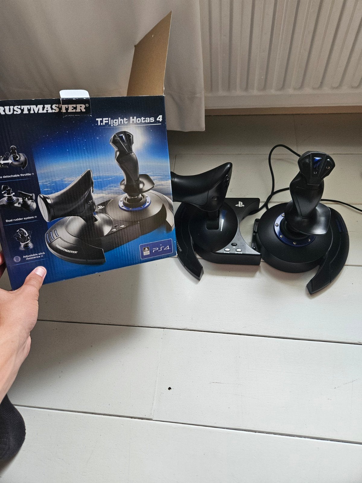 Thrustmaster T.Flight Hotas 4 Flight Stick, Ophalen of Verzenden, Zo goed als nieuw, Controller, PlayStation 4