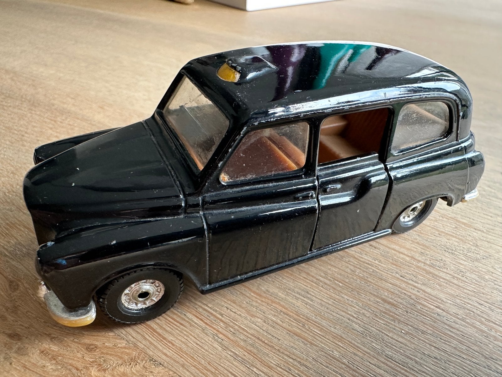 Corgi Austin London taxi modelauto, Hobby en Vrije tijd, Modelauto's | 1:43, Ophalen of Verzenden, Zo goed als nieuw, Auto, Corgi