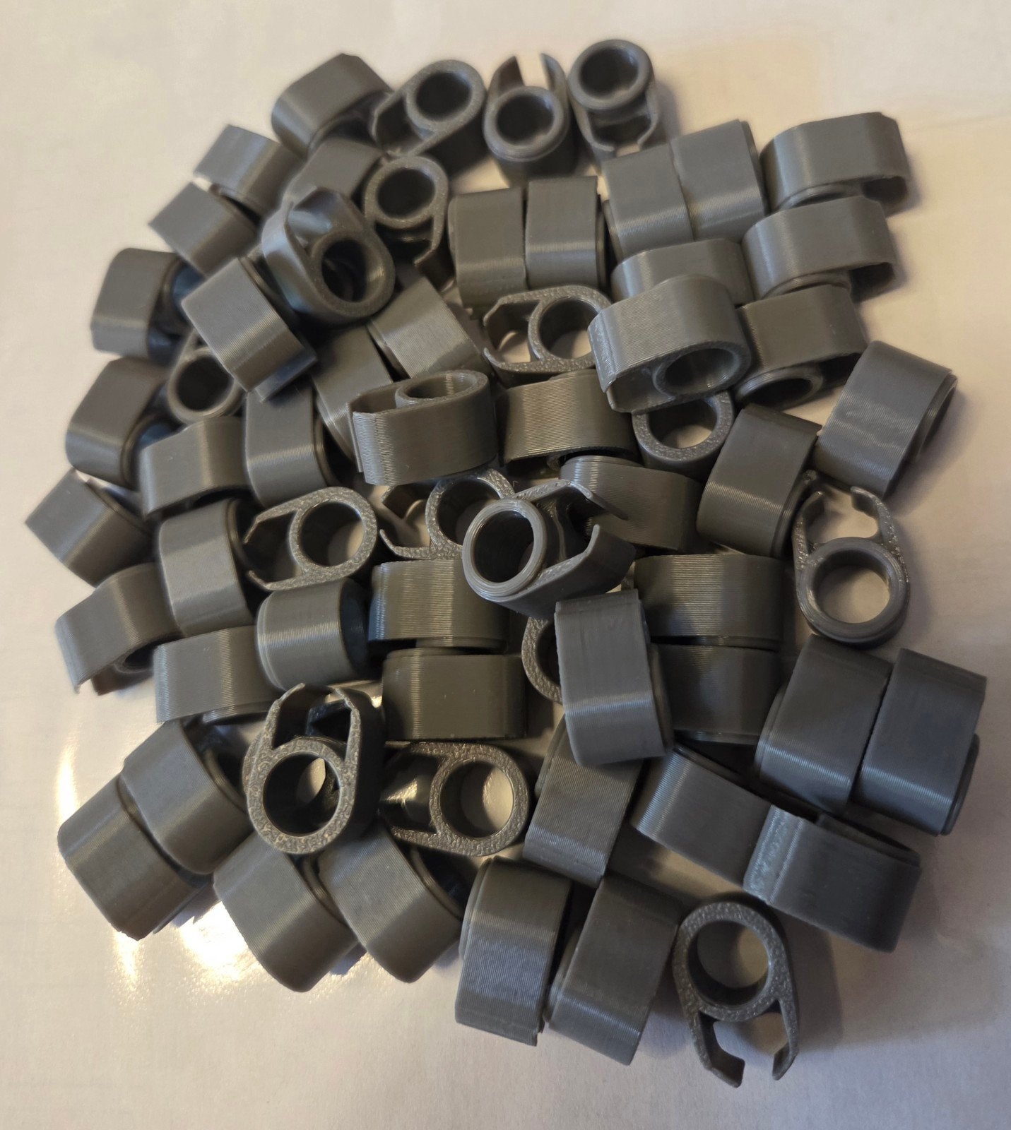 Ringen voor de kleine cipringen van toen in 3D geprint, Dieren en Toebehoren, Vogels | Duiven, Meerdere dieren, Postduif