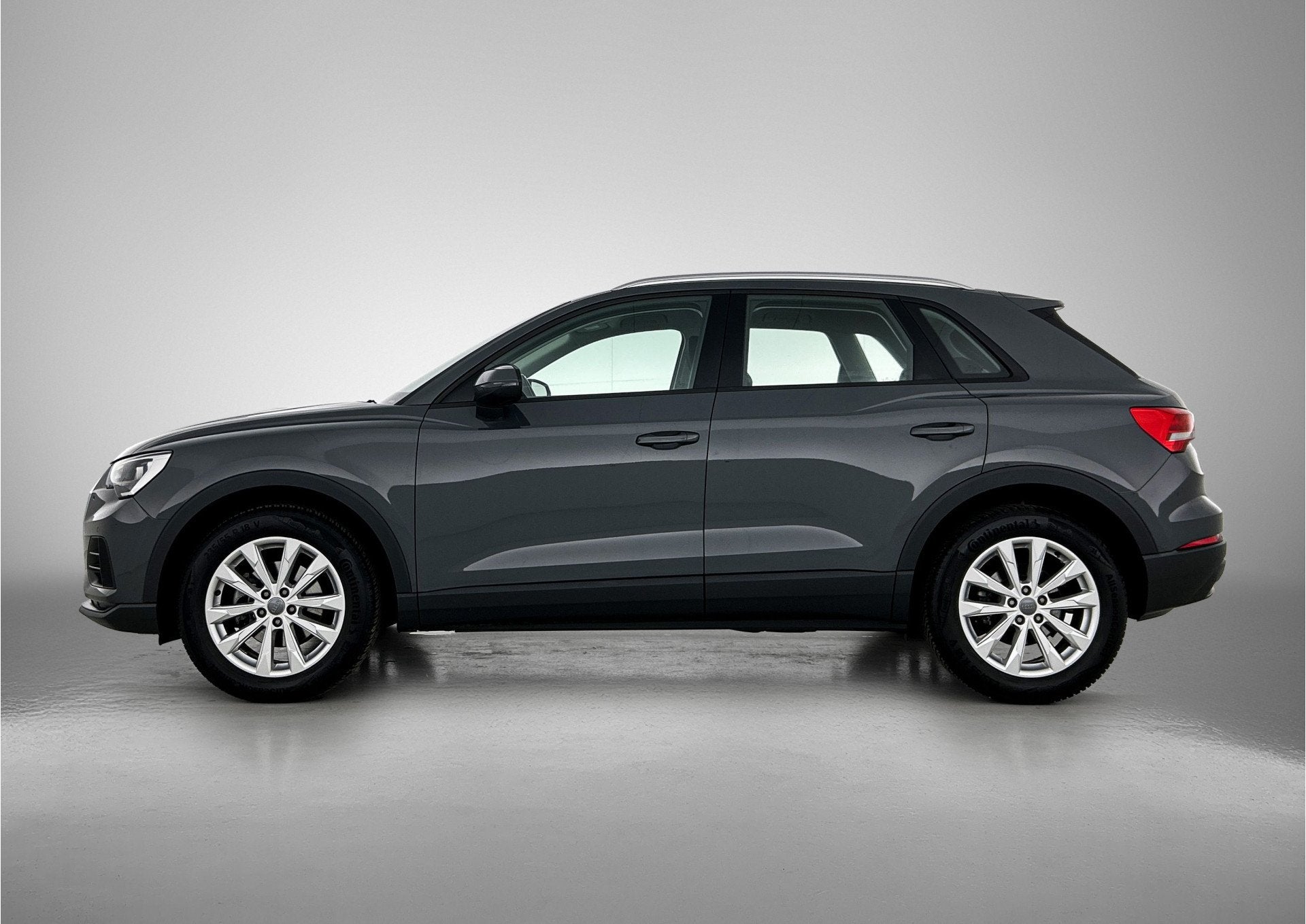 Audi Q3 35 TFSI Pro Line | Keyless entry | Blindspot | Stoel, Auto's, 12 maanden, Zwart, 4 cilinders, Bedrijf