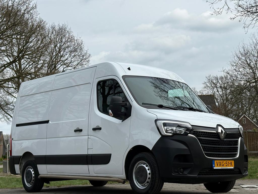 Renault Master T35 2.3 dCi 135 L2H2 Comfort, AIRCO, parkeers, Auto's, Voorwielaandrijving, Gebruikt, Euro 6, 4 cilinders