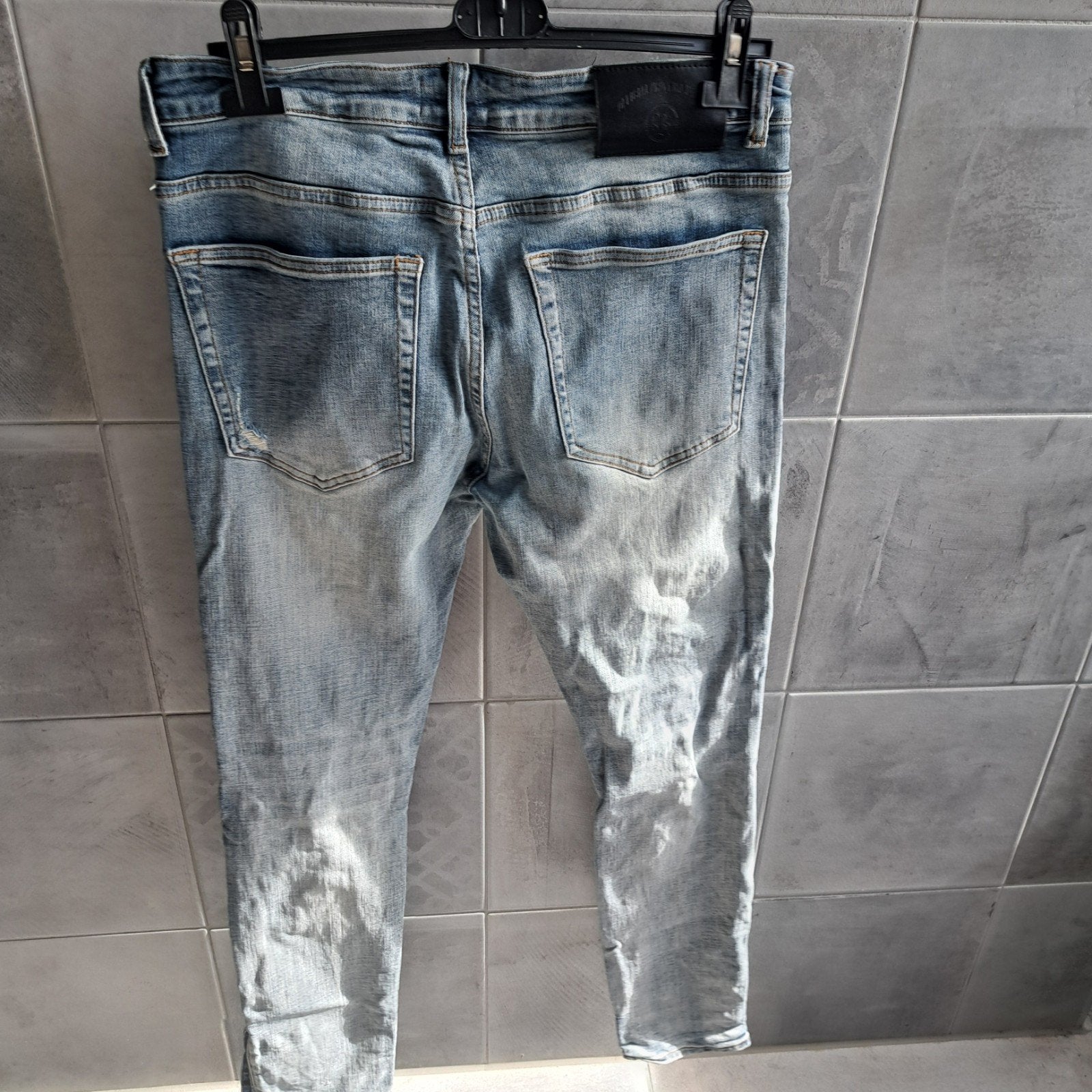 Foto 4 van Rivero damaged jeans maat 34