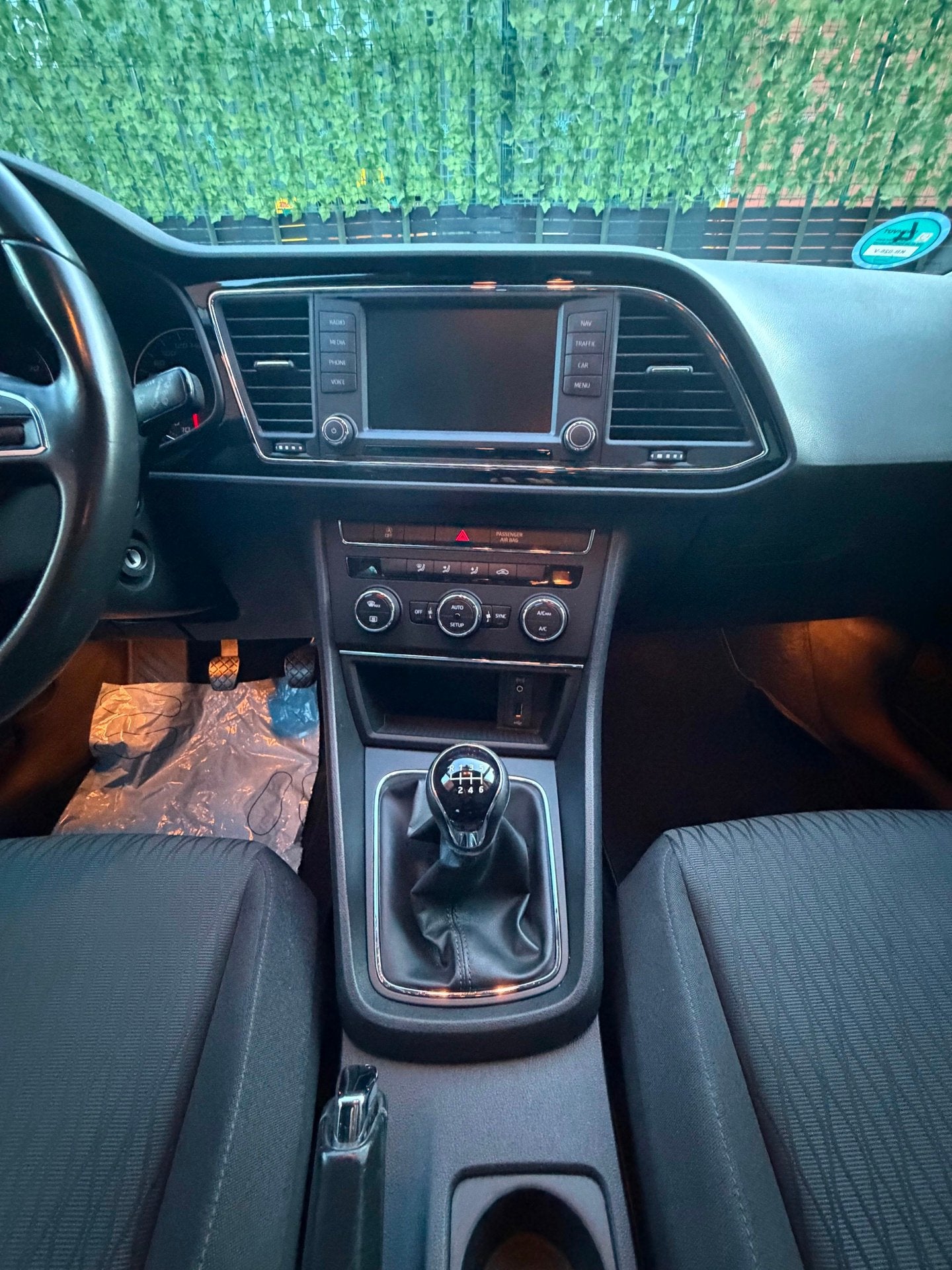 Foto 18 van Seat Leon ST 1.0 EcoTSI Style Connect 2016 CRUISE|NAVI|NAP