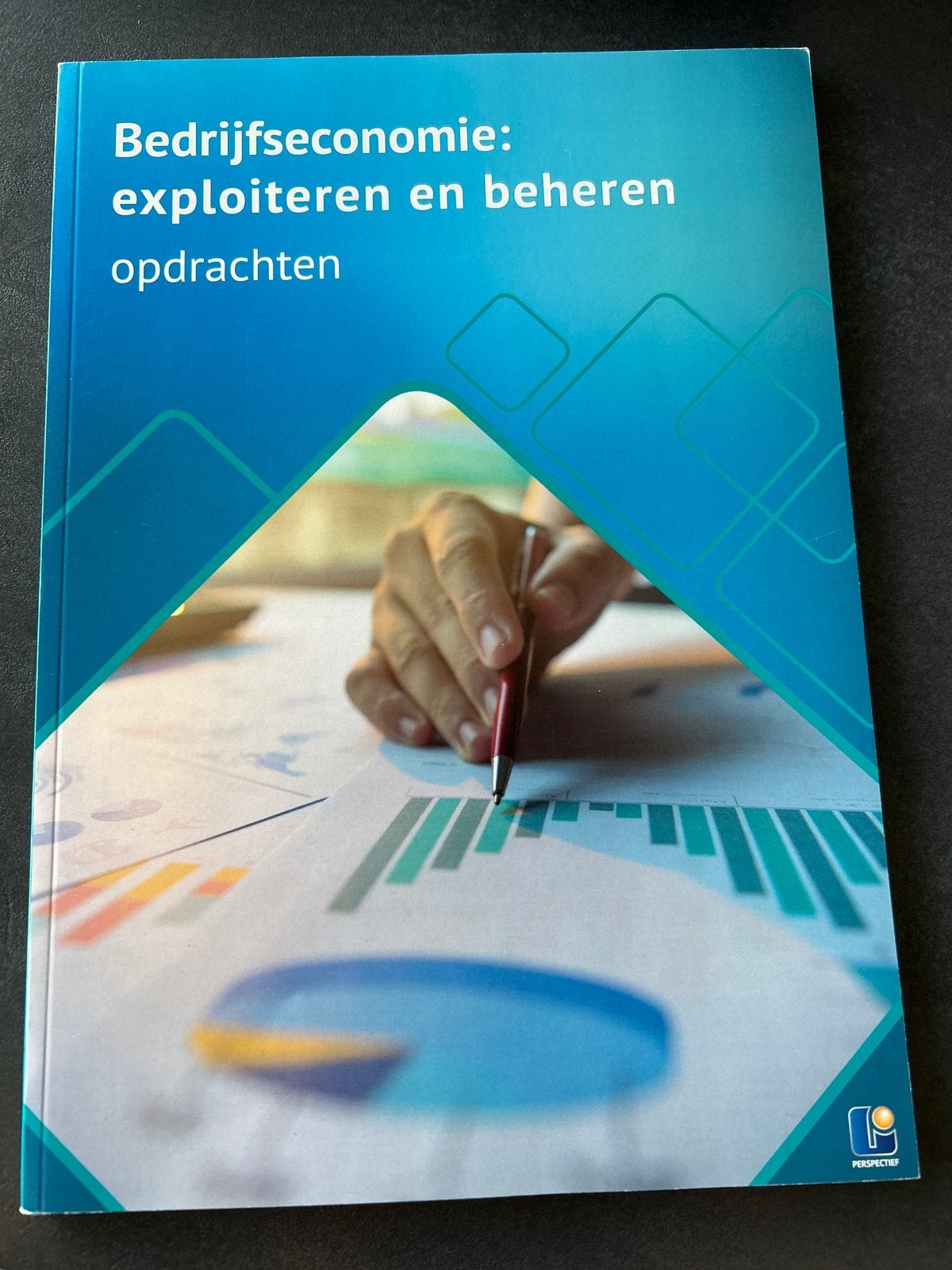 Bedrijfseconomie: exploiteren en beheren opdrachten, Boeken, Ophalen of Verzenden, Gamma, Zo goed als nieuw, MBO