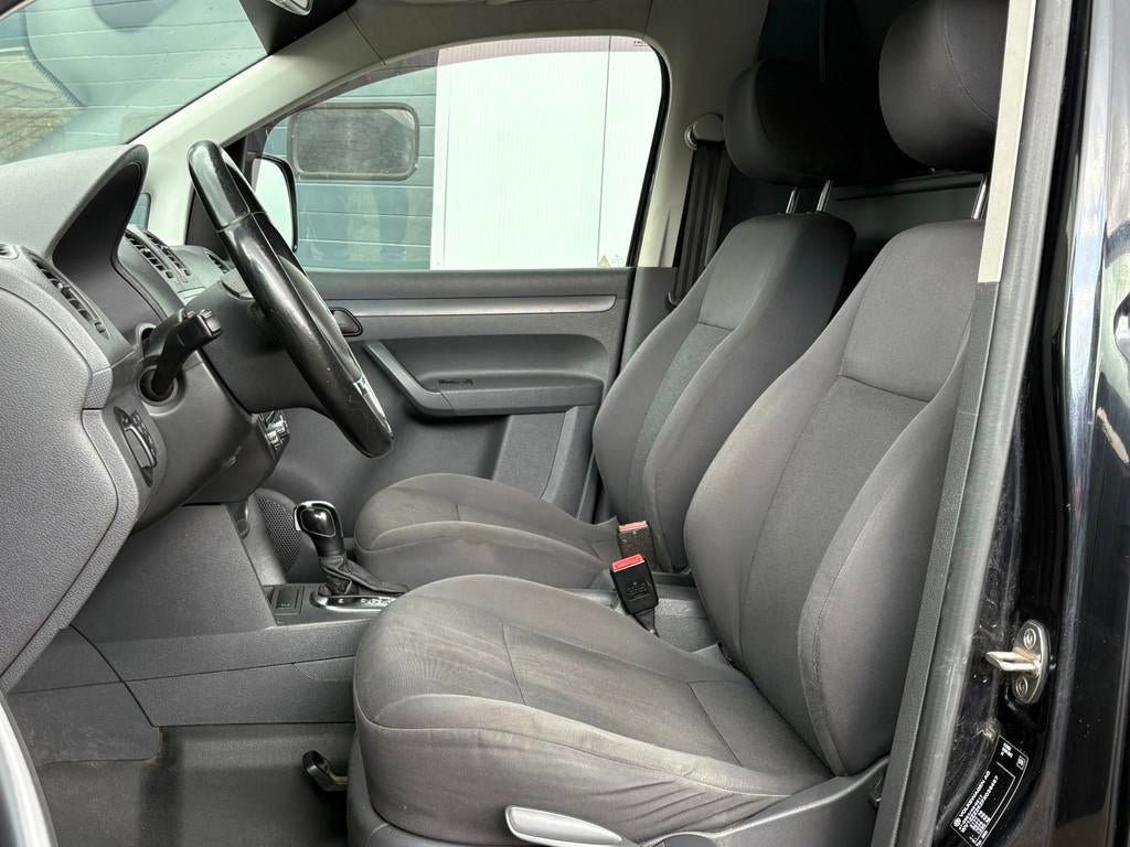 Volkswagen Caddy 1.6TDI 102pk Autom. Navi Airco Cruise, Auto's, Euro 5, Stof, Gebruikt, 4 cilinders