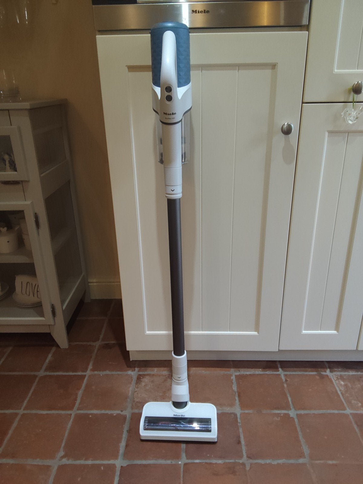 Miele stofzuiger duo flix hx1, Ophalen, Zo goed als nieuw