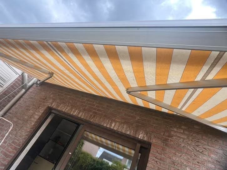 zonnescherm 380 x 280, Ophalen, Gebruikt, 150 tot 300 cm, 250 cm tot 450 cm