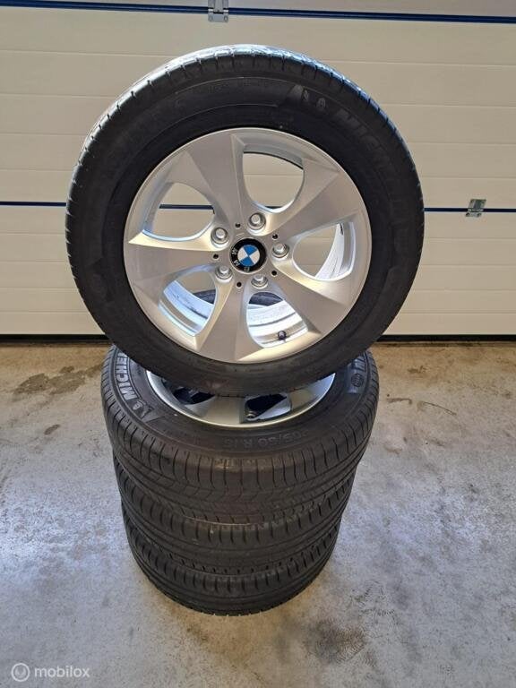 16 Inch Originele BMW 3-Serie F30 velgen met Michelin banden, Ophalen, Gebruikt, 16 inch