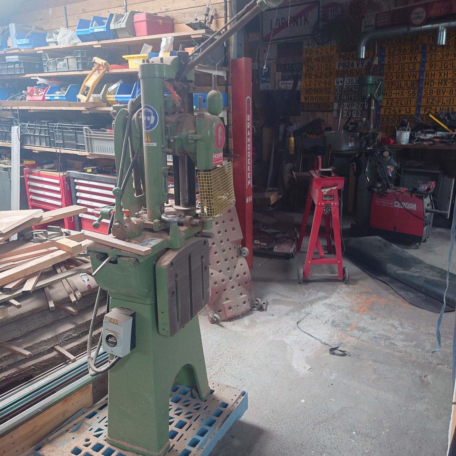 Albert Fezer KF 40 Kettingfrees - Staande Machine, Ophalen