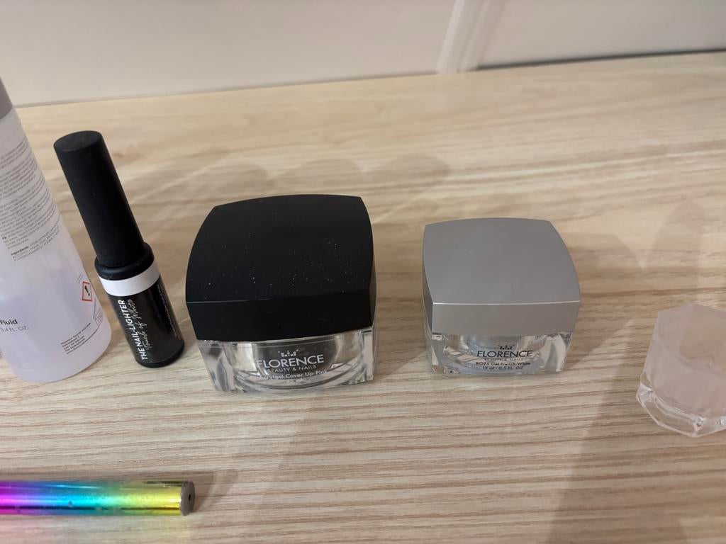 Acrylgel en toebehoren van merk Florence, Overige kleuren, Ophalen of Verzenden, Zo goed als nieuw, Handen en Nagels