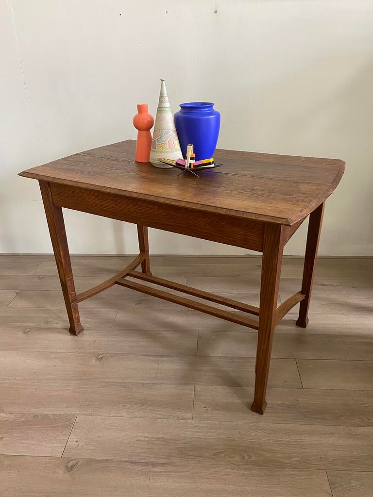 Antieke Hollandse kleine eettafel  nieuwe zakelijkheid, Ophalen, 100 tot 150 cm, Eikenhout, 50 tot 100 cm