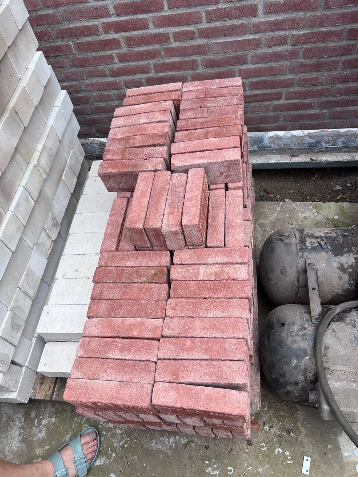gevelsteen VB WF paars 543-13 maat = 21x 9.5x 4.5 cm, Doe-het-zelf en Verbouw, Metselstenen, Ophalen, Zo goed als nieuw, Bakstenen