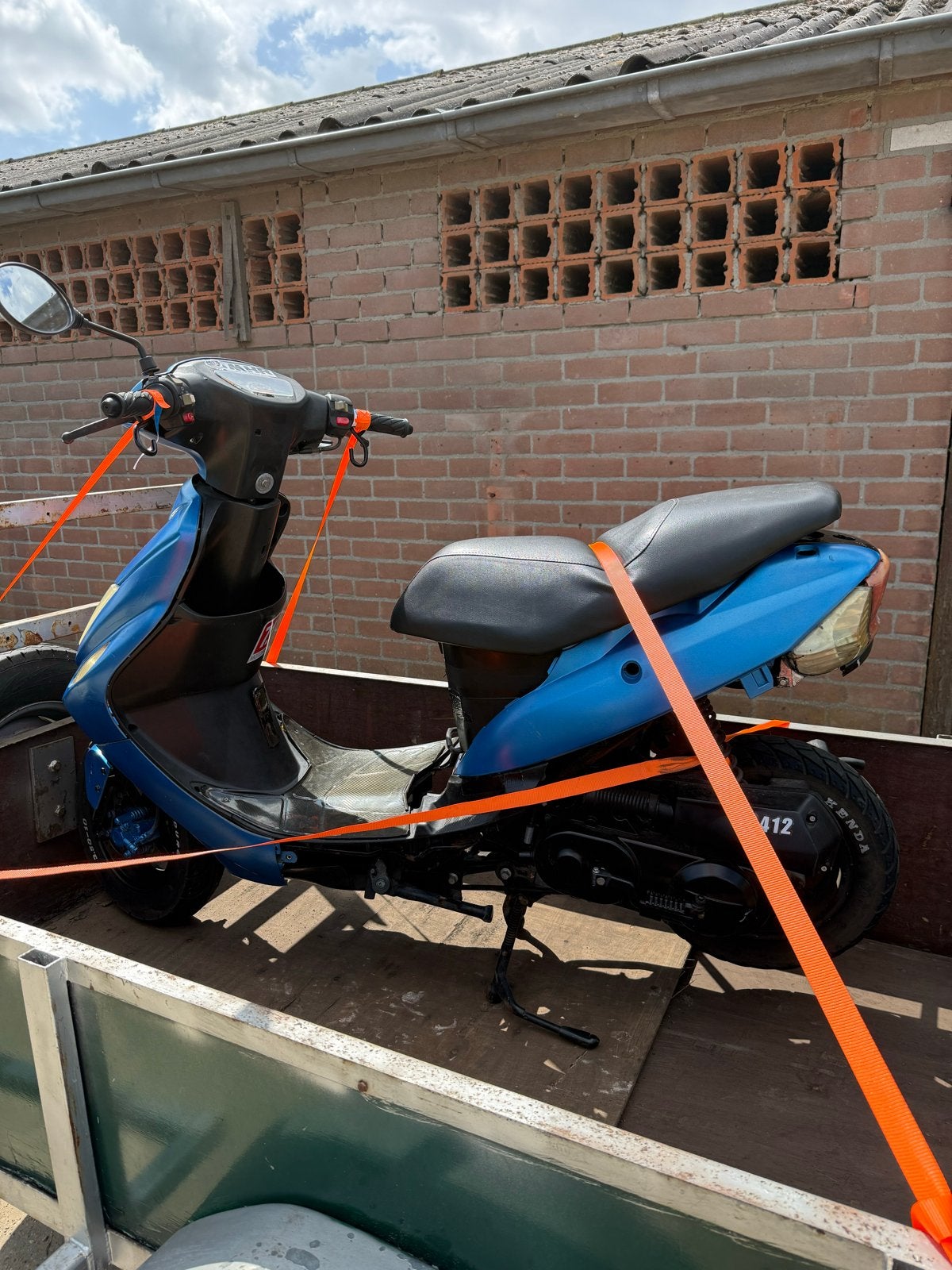 Scooter met kenteken en wok voor cross of opknap, Ophalen, Gebruikt, Benzine