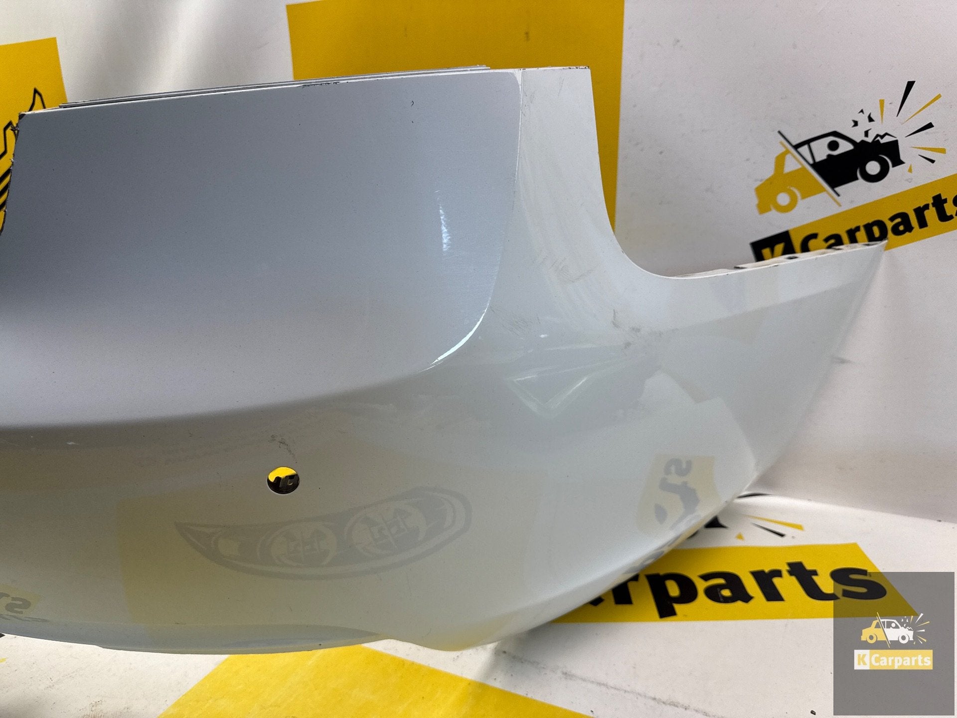 AUDI A5 8T FACELIFT SPORTBACK ACHTERBUMPER 4PDC (8T8807511D), Gebruikt, AUDI AG, Auto-Union-Strasse 1
85045  Ingolstadt, DE, Bumper