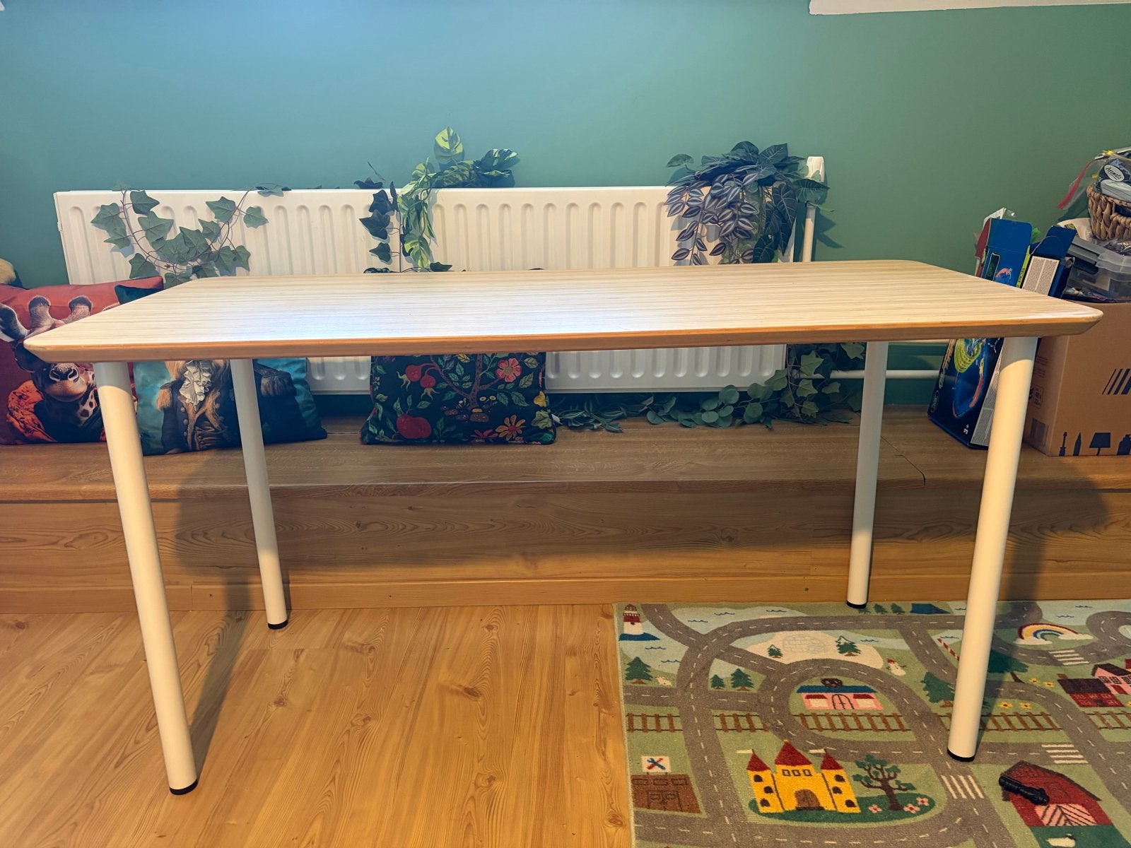 IKEA Anfallare bureau - Stijlvol en functioneel, Ophalen, Hout, Zo goed als nieuw, IKEA