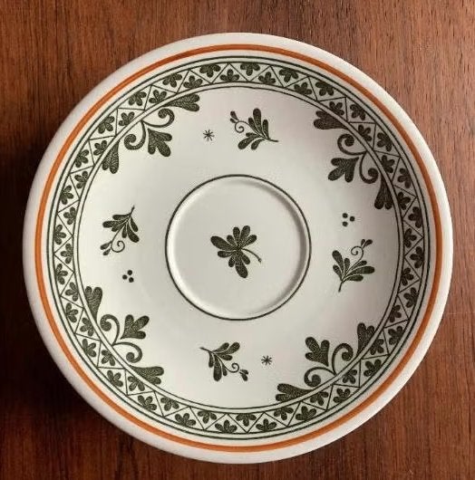 7x beige bordje groene-oranje details; Alt Amsterdam vitro, Ophalen of Verzenden, Zo goed als nieuw, Bord(en), Overige stijlen