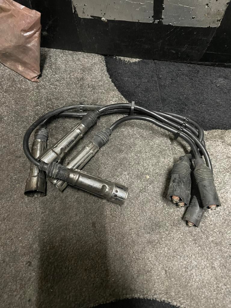 Golf 1 1.6 1.8 8v gti boegiekabels origineel VW, Ophalen of Verzenden, Gebruikt, Audi