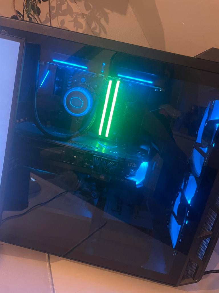 High-End Game PC – Ryzen 7 5800X – RX 6900 XT – 16GB RAM, Computers en Software, Desktop Pc's, Ophalen of Verzenden, Zo goed als nieuw