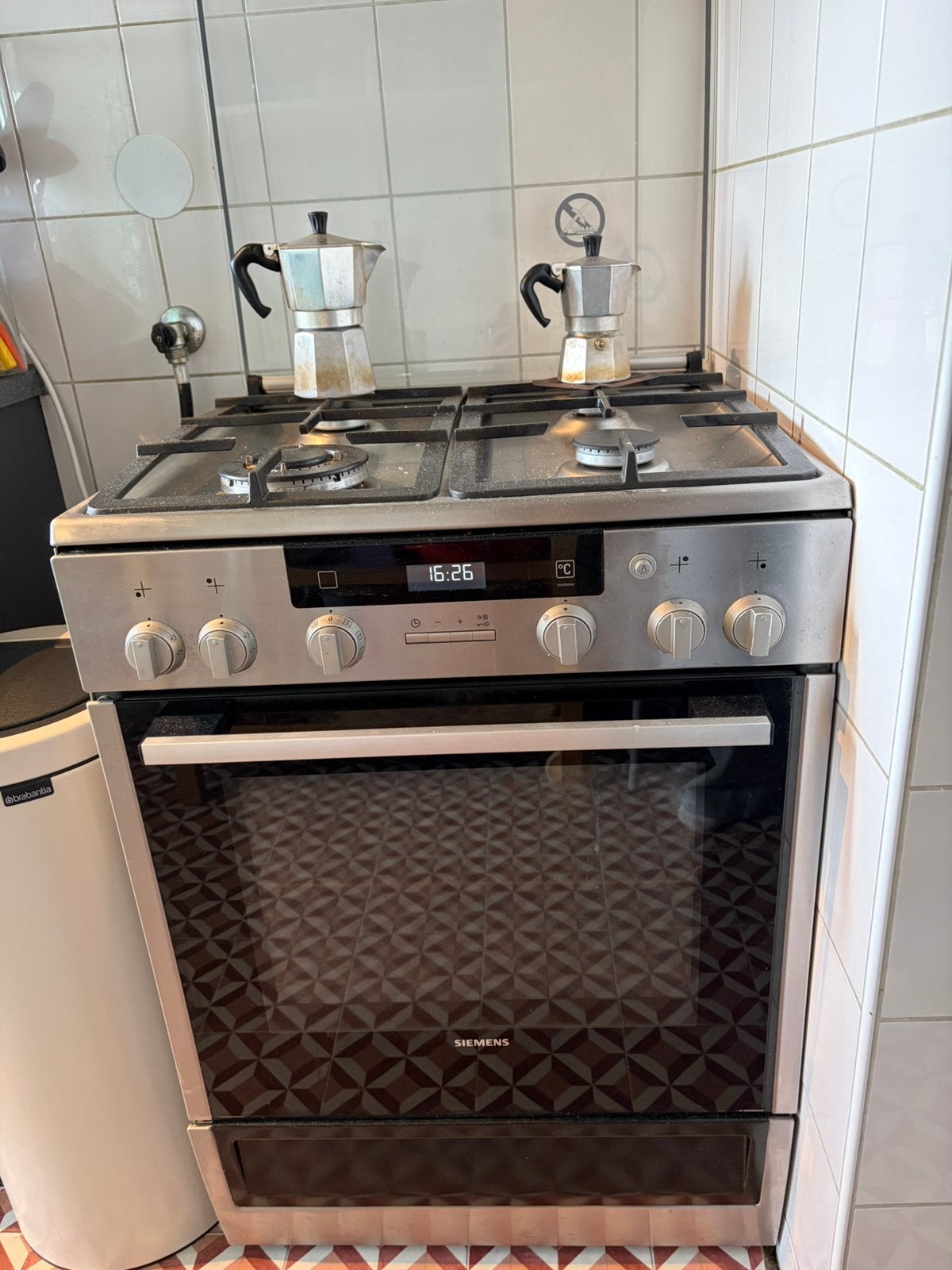 Siemens gasfornuis met elektrische oven, Witgoed en Apparatuur, Ophalen, 4 kookzones, Zo goed als nieuw, Gas