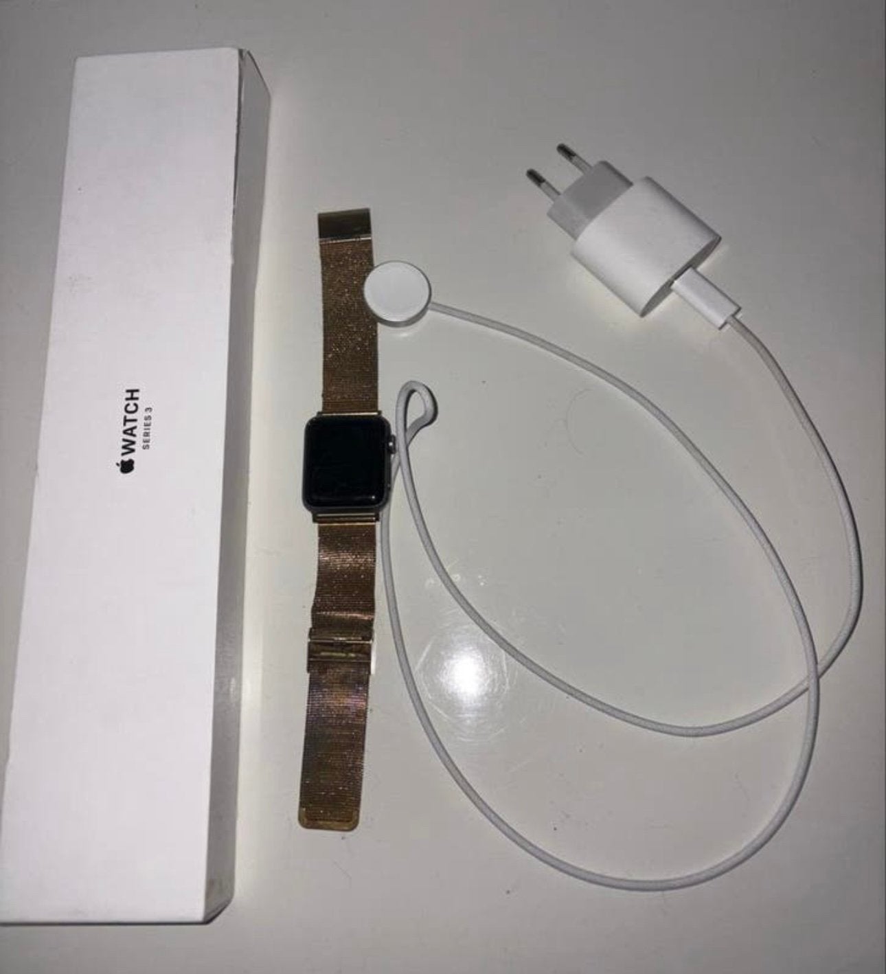 Apple Watch Series 3 met Milanese bandje, Gebruikt, Hartslag, Zwart, IOS