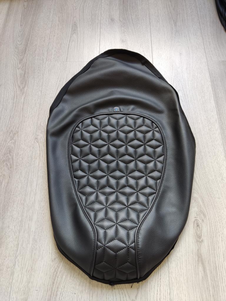 Zadelhoes / buddydek Piaggio Zip zwart custom NIEUW, Info@jynkx.com, Nieuw, Ophalen of Verzenden, Piazza 99