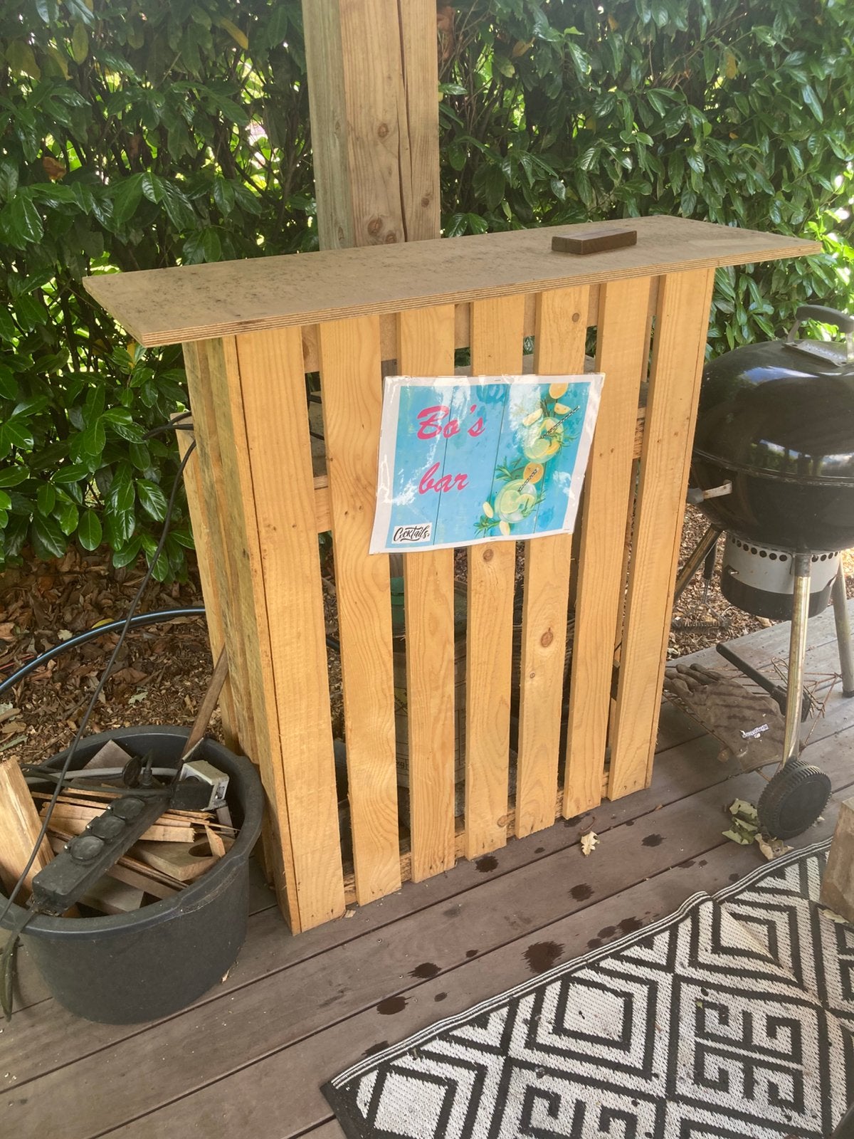 Bar van pallethout, ideaal voor een feestje, Huis en Inrichting, Barren, Ophalen, Zo goed als nieuw