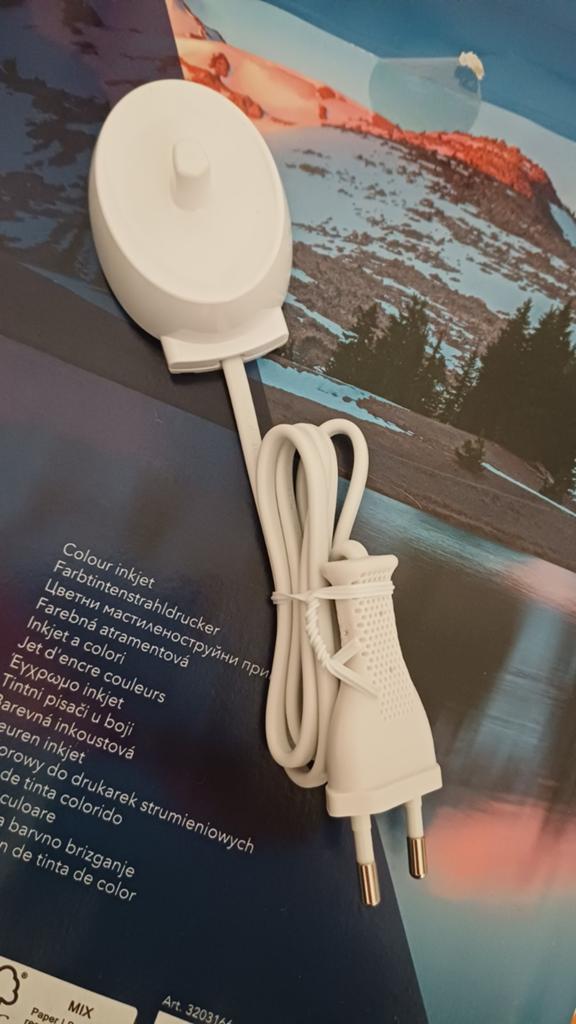 Gloednieuwe oplader voor Oral-B borstel, Witgoed en Apparatuur, Ophalen, Nieuw, Mondverzorging