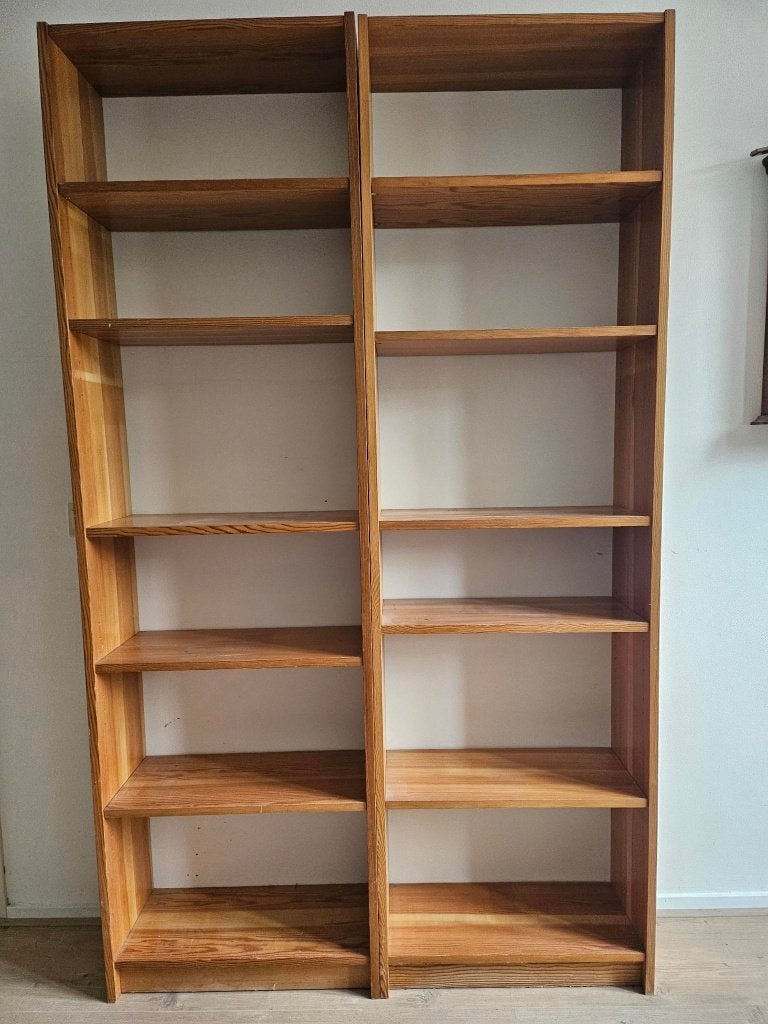 2 Boekenkasten - Gratis