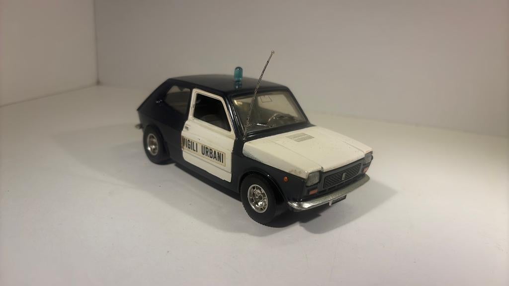 Fiat 127 vigili urbani martoys 1.24, Overige merken, Auto, Ophalen of Verzenden, A