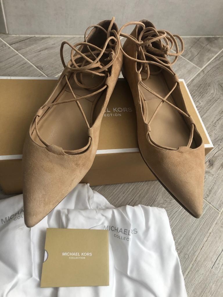 Michael Kors Collection Kallie ballerina’s 38, Kleding | Dames, Schoenen, Beige, Zo goed als nieuw, Ballerina's, Ophalen of Verzenden